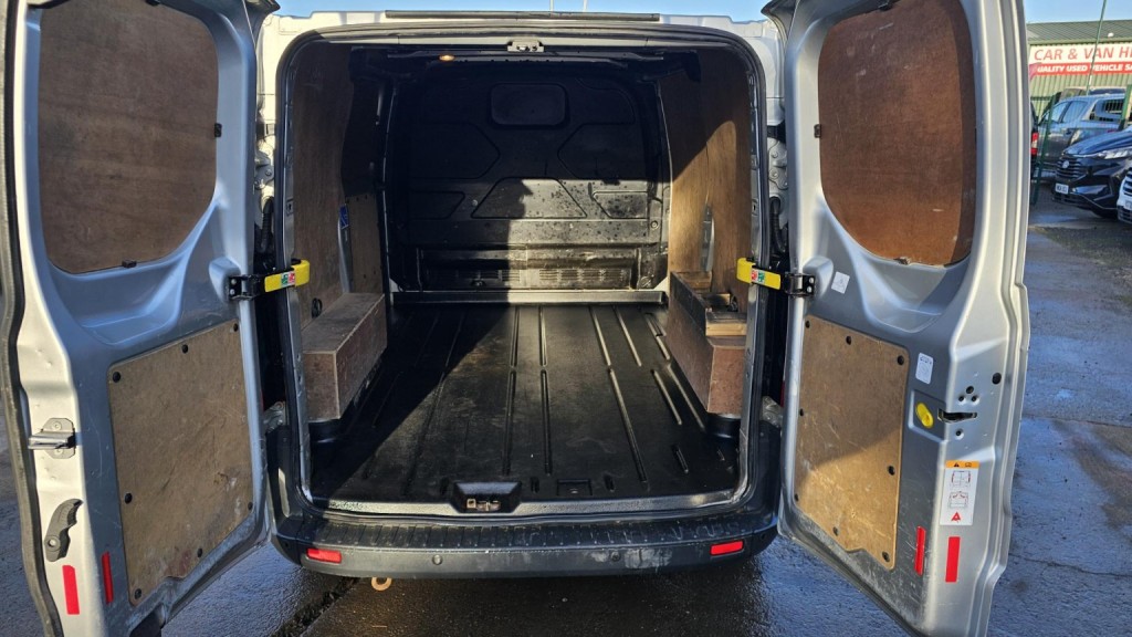 FORD TRANSIT CUSTOM