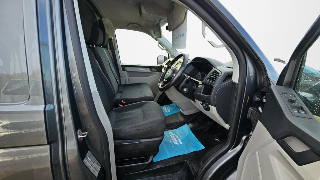 VOLKSWAGEN TRANSPORTER