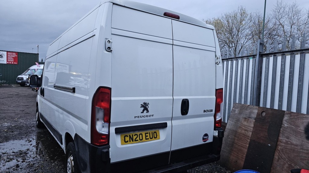 PEUGEOT BOXER