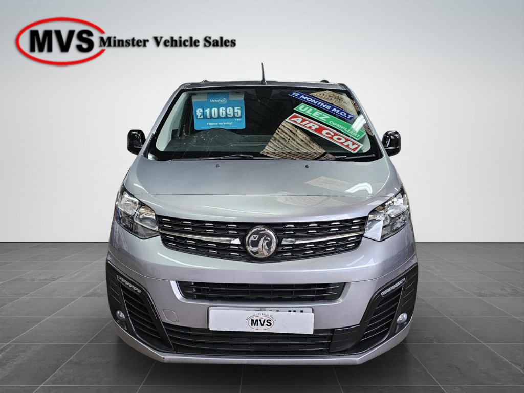 VAUXHALL VIVARO