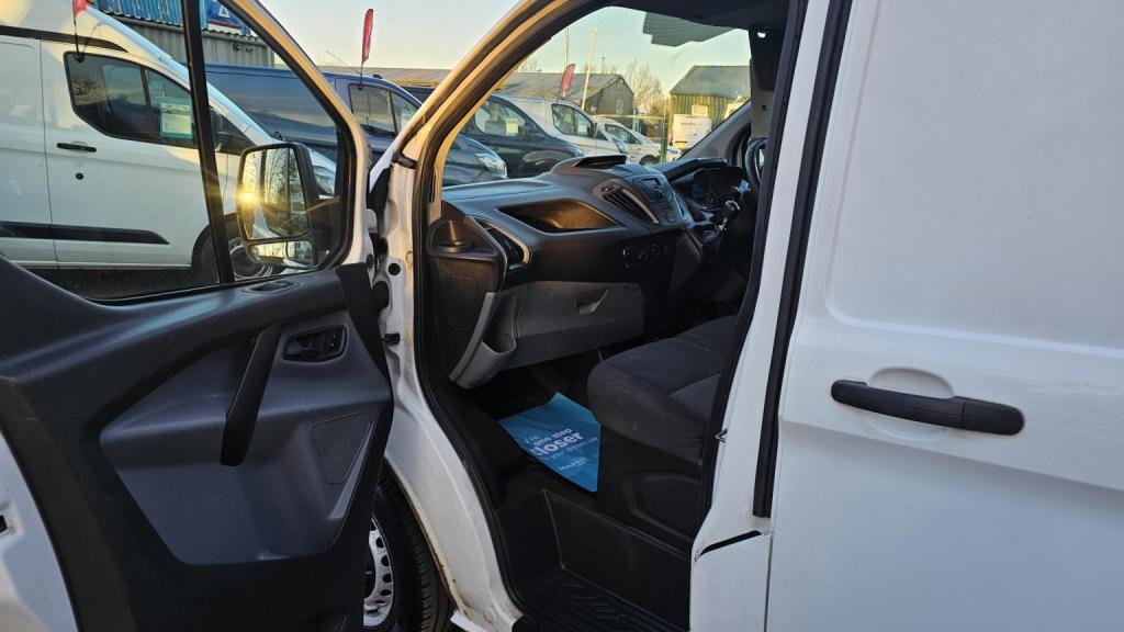 FORD TRANSIT CUSTOM