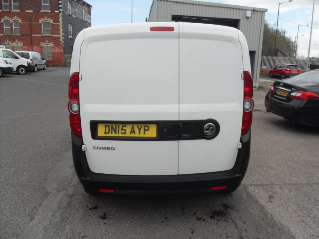 VAUXHALL COMBO