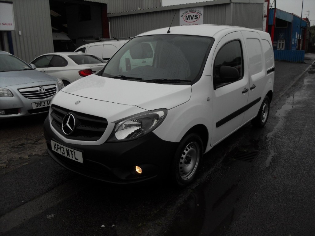 MERCEDES-BENZ