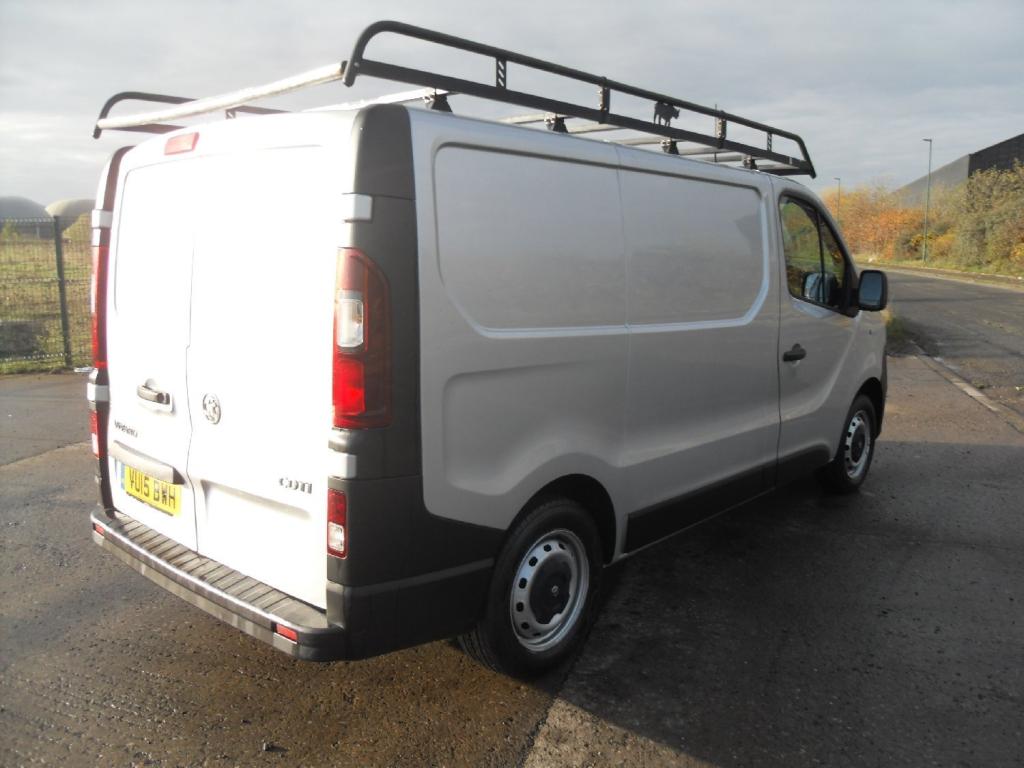 VAUXHALL VIVARO