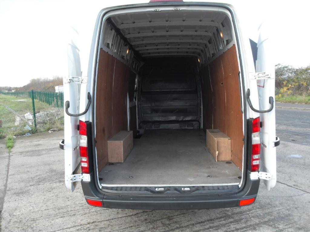 MERCEDES-BENZ SPRINTER