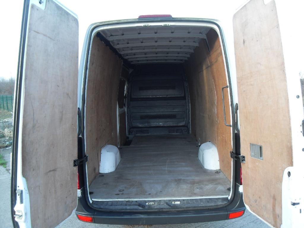 MERCEDES-BENZ SPRINTER