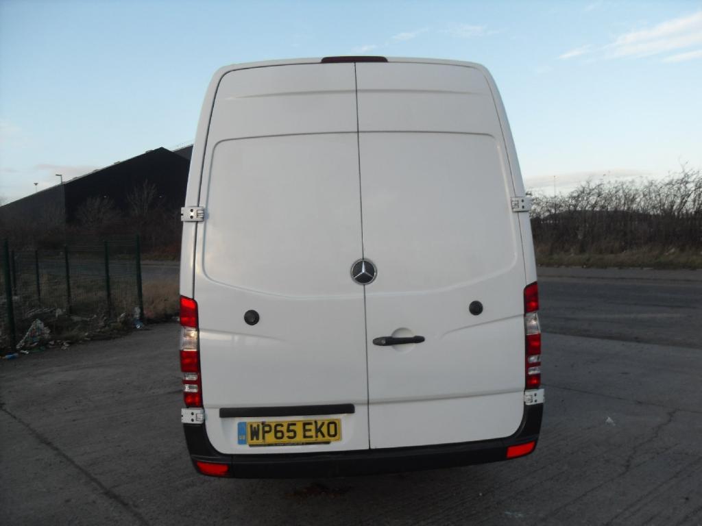 MERCEDES-BENZ SPRINTER