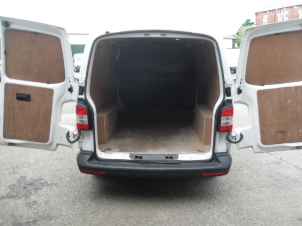 VOLKSWAGEN TRANSPORTER