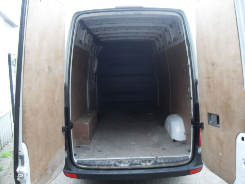 VOLKSWAGEN CRAFTER