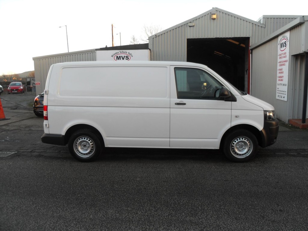 VOLKSWAGEN TRANSPORTER