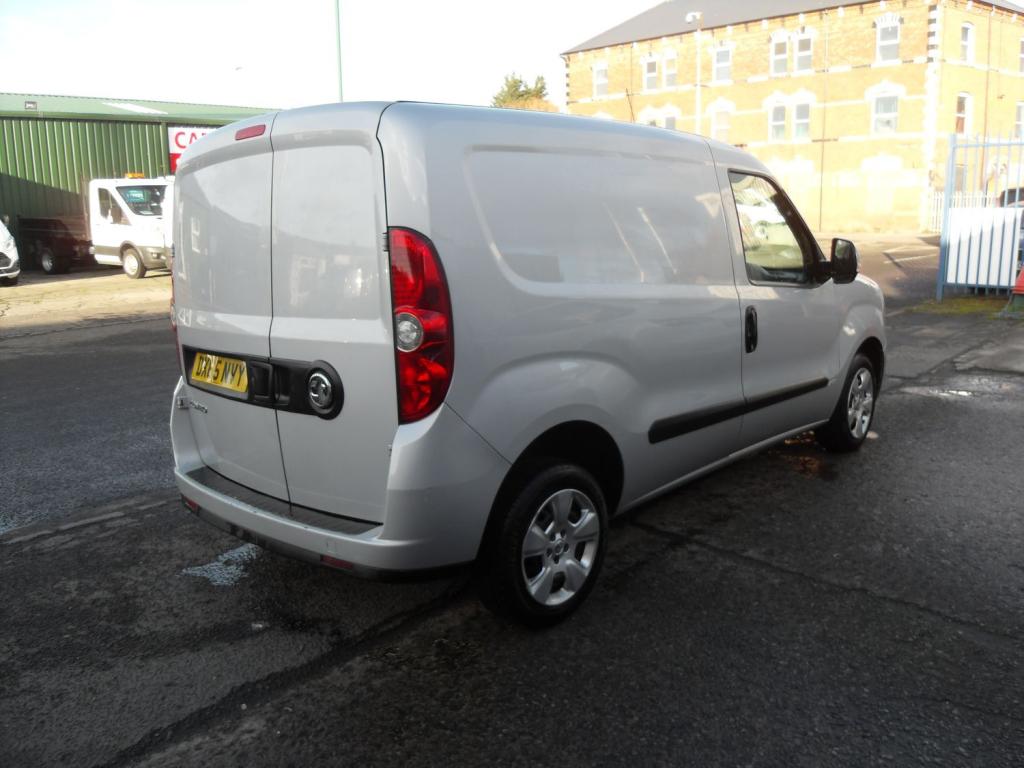 VAUXHALL COMBO