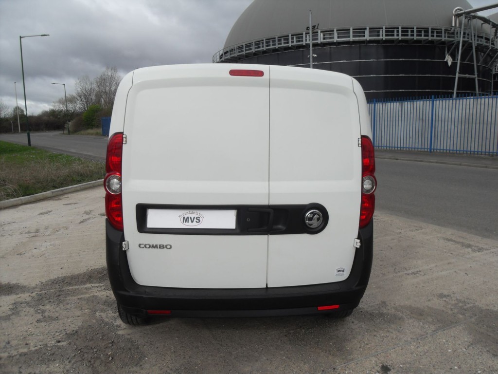 VAUXHALL COMBO