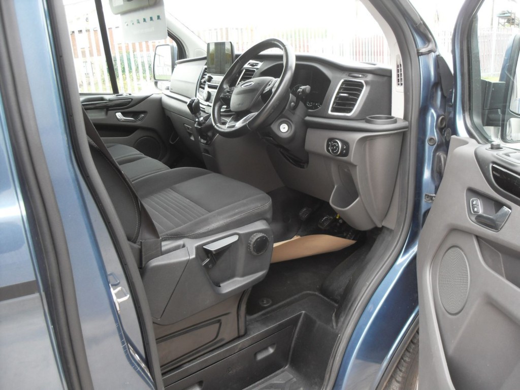 FORD TRANSIT CUSTOM