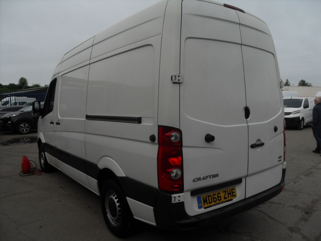 VOLKSWAGEN CRAFTER