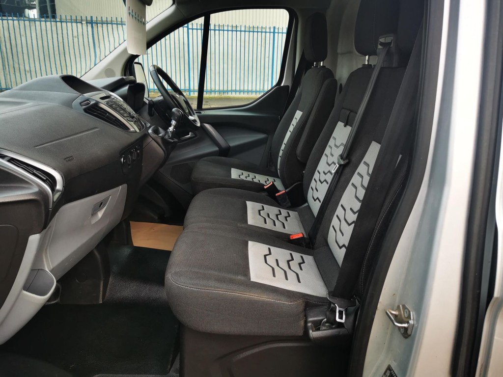 FORD TRANSIT CUSTOM