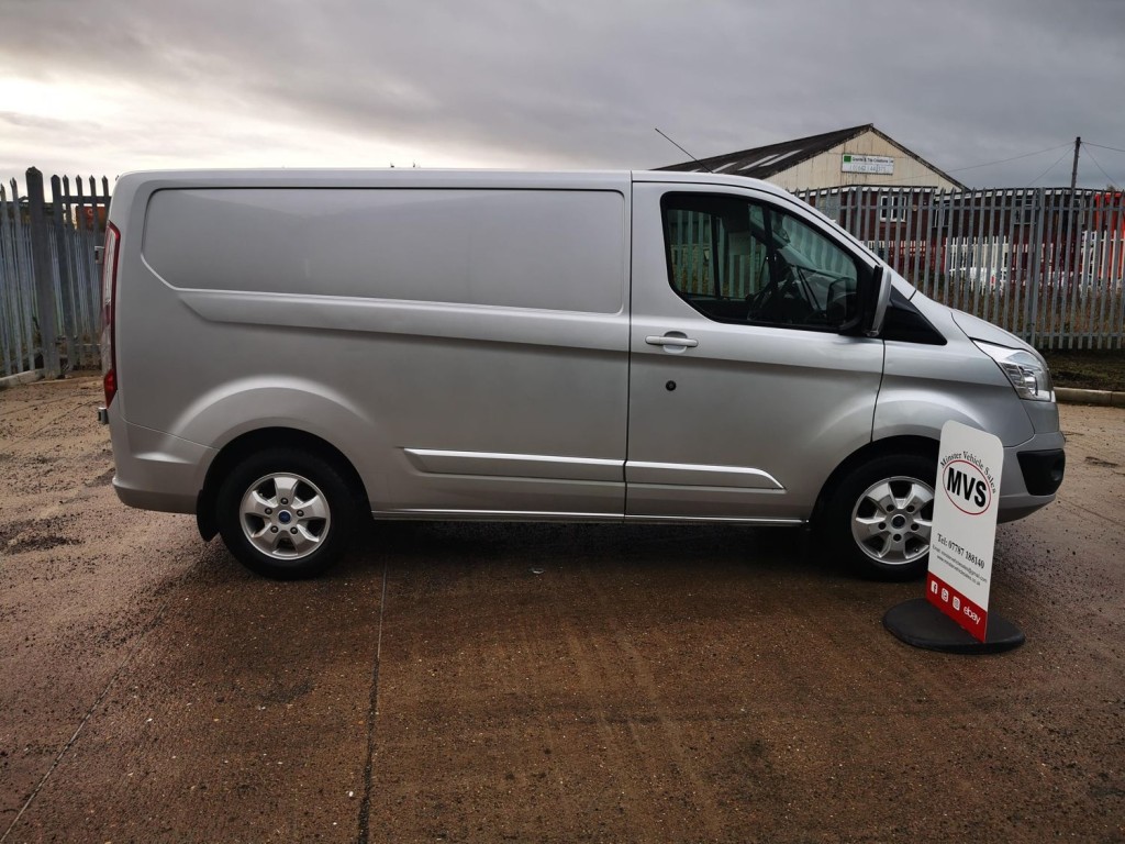 FORD TRANSIT CUSTOM