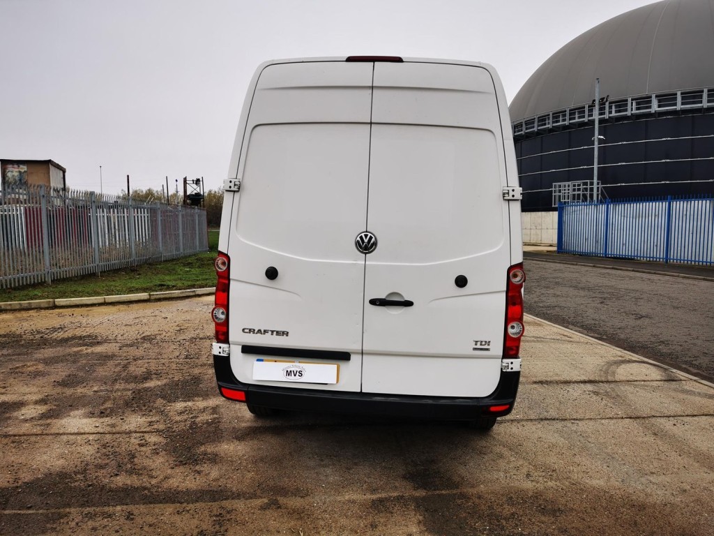VOLKSWAGEN CRAFTER