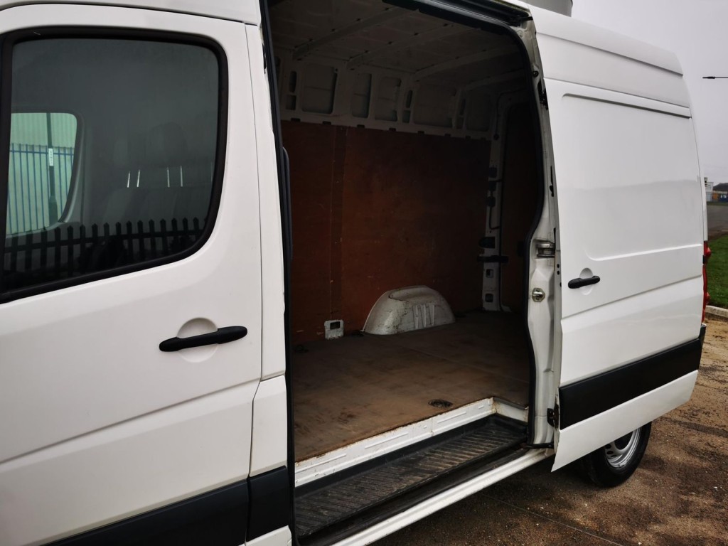 VOLKSWAGEN CRAFTER