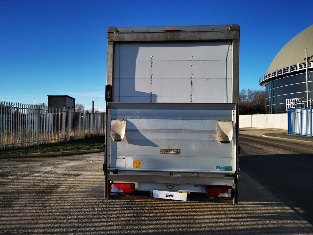 MERCEDES-BENZ SPRINTER