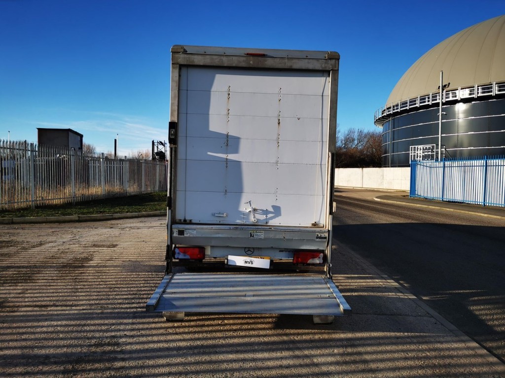 MERCEDES-BENZ SPRINTER