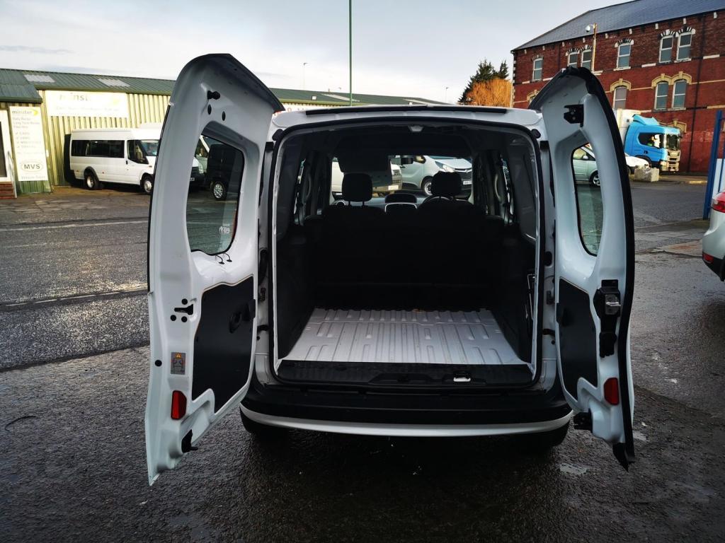 RENAULT KANGOO MAXI