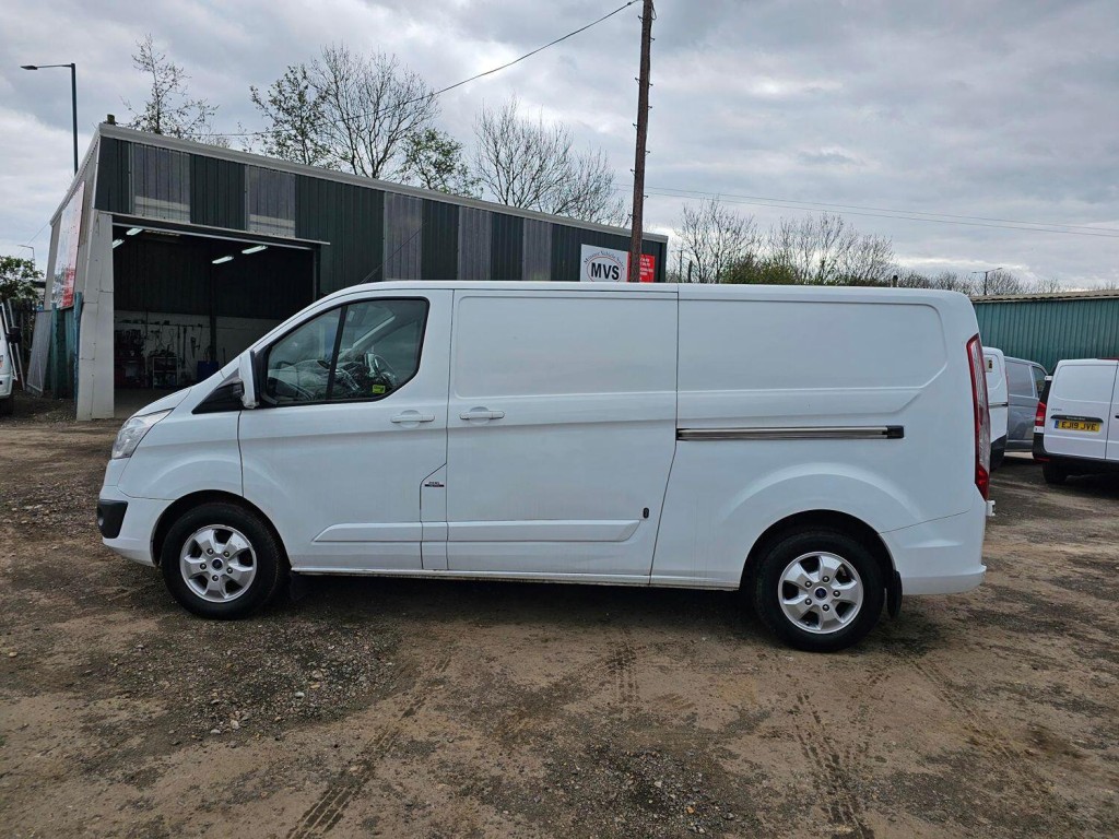 FORD TRANSIT CUSTOM