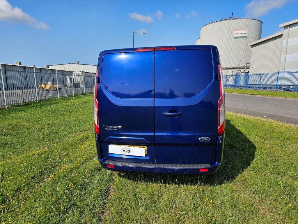 FORD TRANSIT CUSTOM