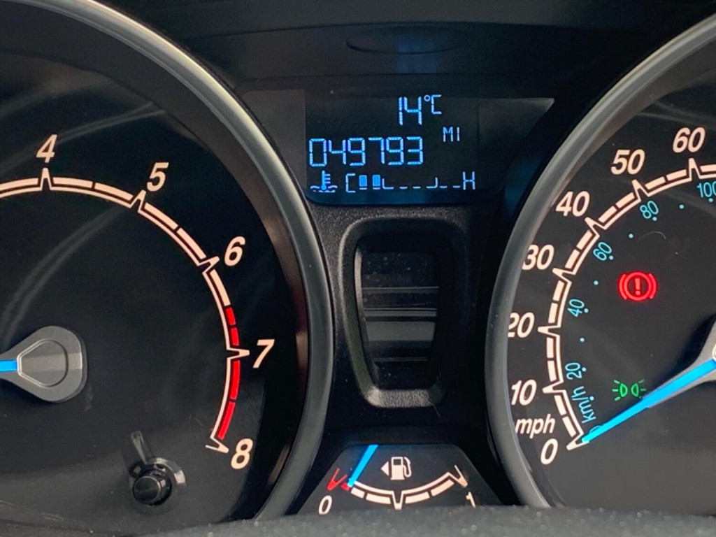 FORD FIESTA 1.0T EcoBoost Titanium Euro 5 ss 5dr 2013