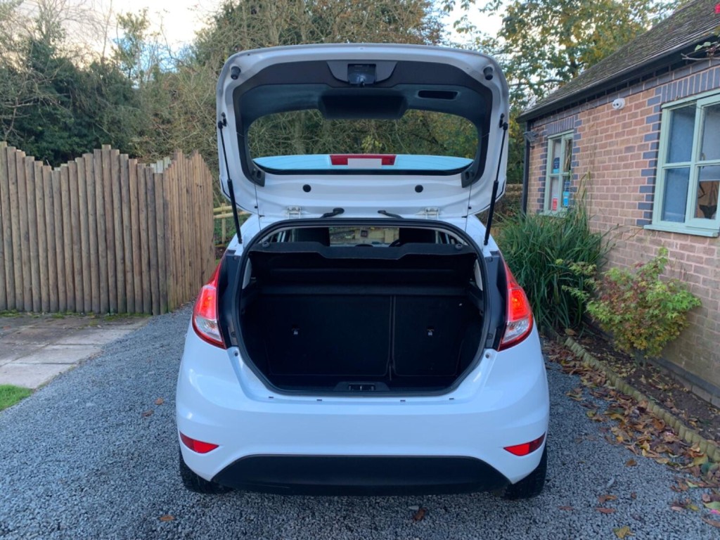 FORD FIESTA 1.0 Zetec Euro 5 ss 5dr 2013