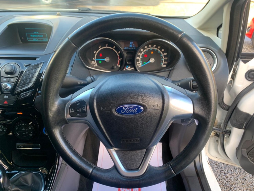 FORD FIESTA 1.0 Zetec Euro 5 ss 5dr 2013