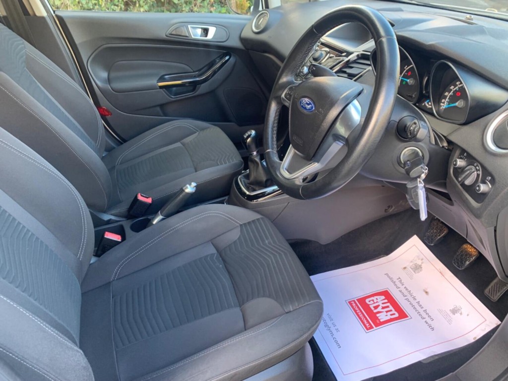 FORD FIESTA 1.0 Zetec Euro 5 ss 5dr 2013