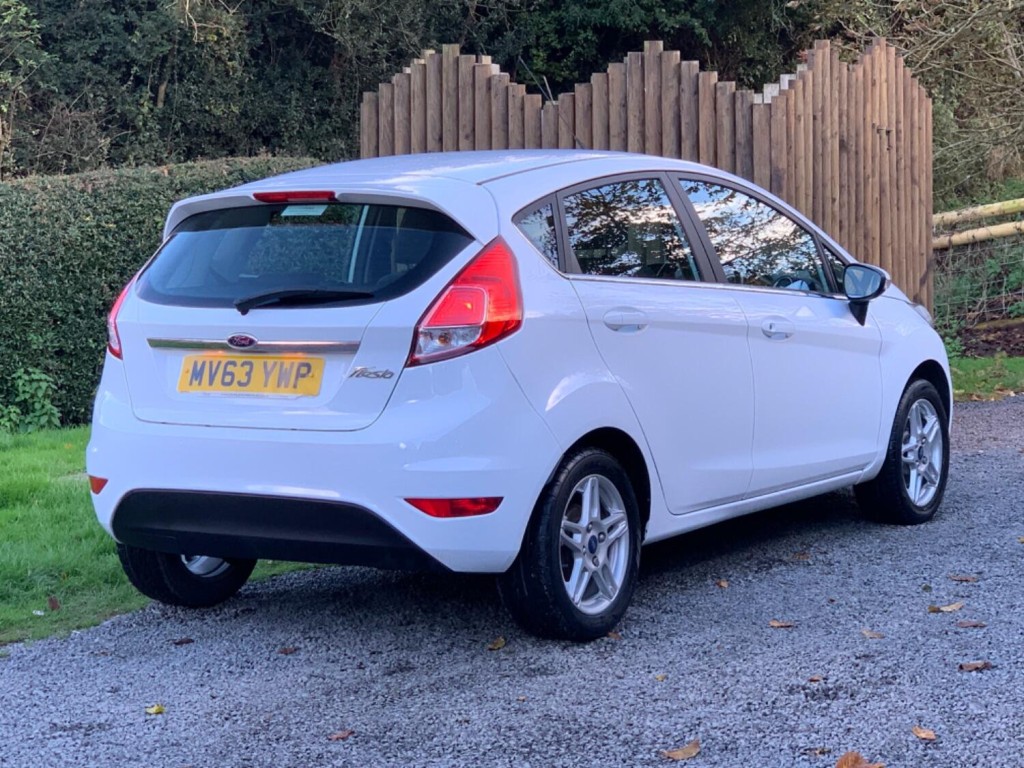 FORD FIESTA 1.0 Zetec Euro 5 ss 5dr 2013