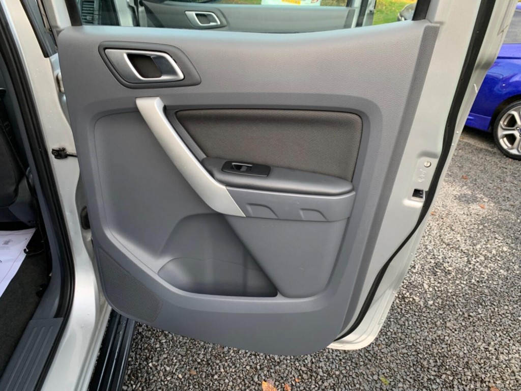 FORD RANGER 2.2 TDCi XLT Super Cab Pickup 4WD Euro 5 4dr 2013