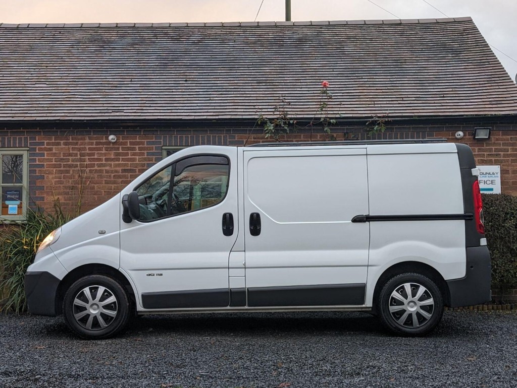 NISSAN PRIMASTAR 2.0 dCi 2700 SE L1 H1 4dr 2014