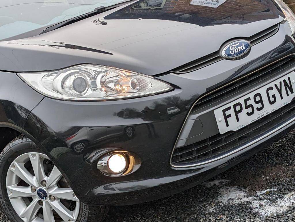 FORD FIESTA 1.25 Zetec 5dr 2010