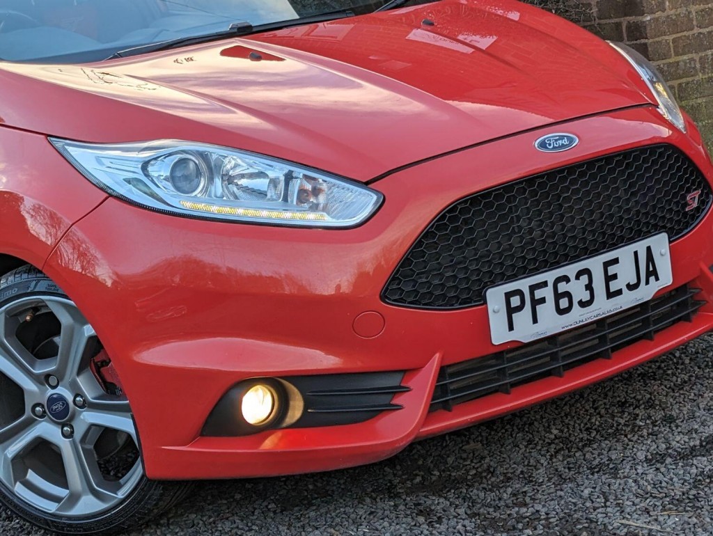 FORD FIESTA 1.6T EcoBoost ST-2 Euro 5 3dr 2013