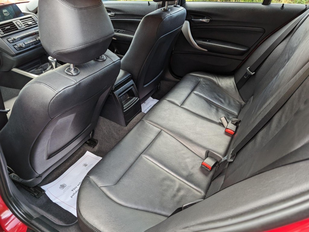 BMW 1 SERIES 1.6 116d ED EfficientDynamics Business Euro 5 (s/s) 5dr 2014