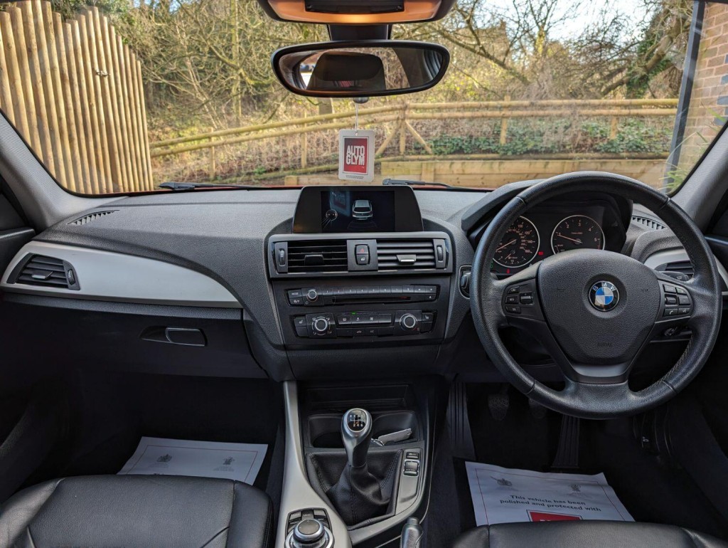 BMW 1 SERIES 1.6 116d ED EfficientDynamics Business Euro 5 (s/s) 5dr 2014