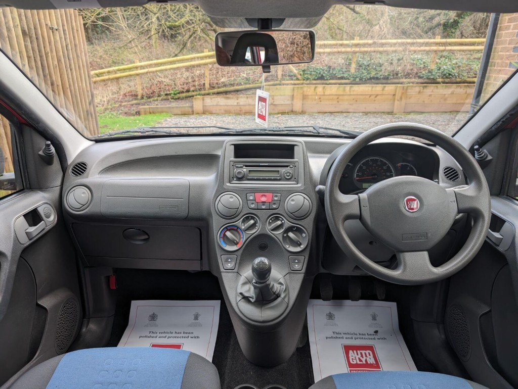 FIAT PANDA 1.2 Active 5dr 2012