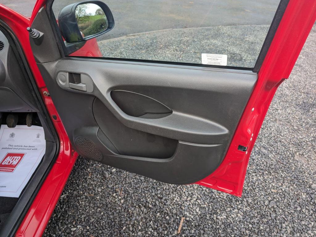 FIAT PANDA 1.2 Active 5dr 2012