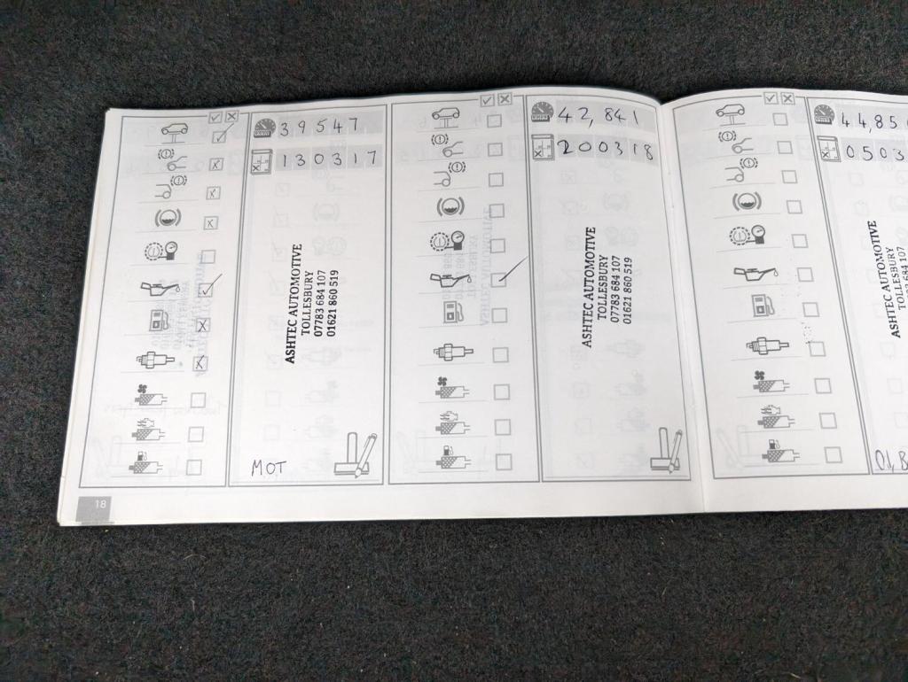 MINI CONVERTIBLE 1.6 Cooper Euro 4 2dr 2009