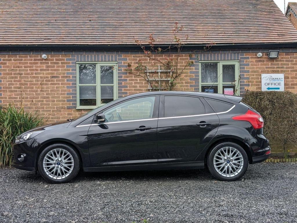 FORD FOCUS 1.0T EcoBoost Zetec Navigator Euro 5 (s/s) 5dr 2013