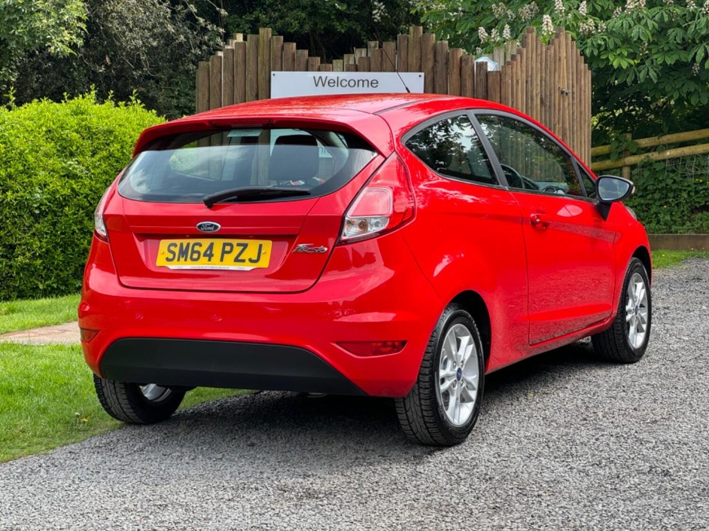 FORD FIESTA 1.25 Zetec Euro 5 3dr 2015