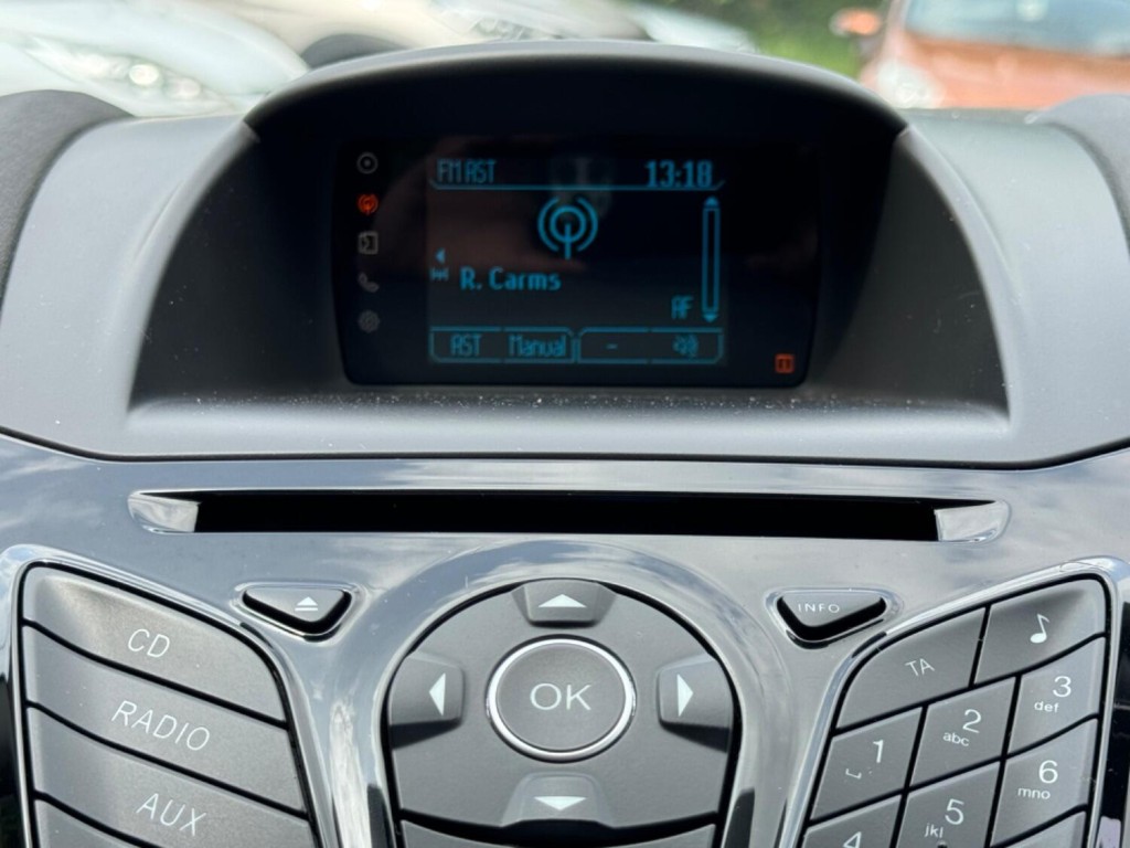 FORD FIESTA 1.25 Zetec Euro 5 3dr 2015