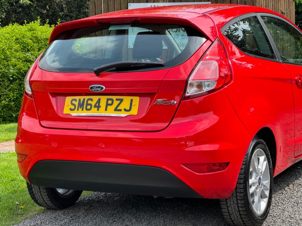 FORD FIESTA 1.25 Zetec Euro 5 3dr 2015