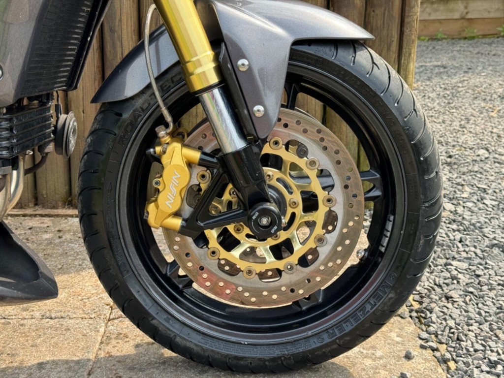 TRIUMPH SPEED TRIPLE 1050 1050 2007