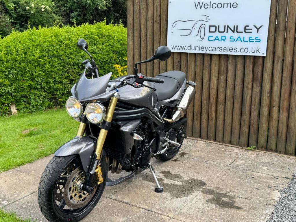 TRIUMPH SPEED TRIPLE 1050 1050 2007