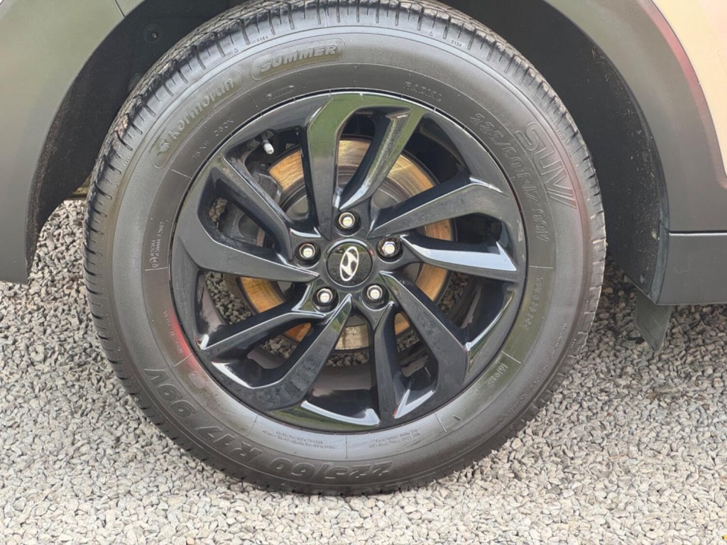 HYUNDAI TUCSON 1.6 GDi Blue Drive SE Nav Euro 6 (s/s) 5dr 2017