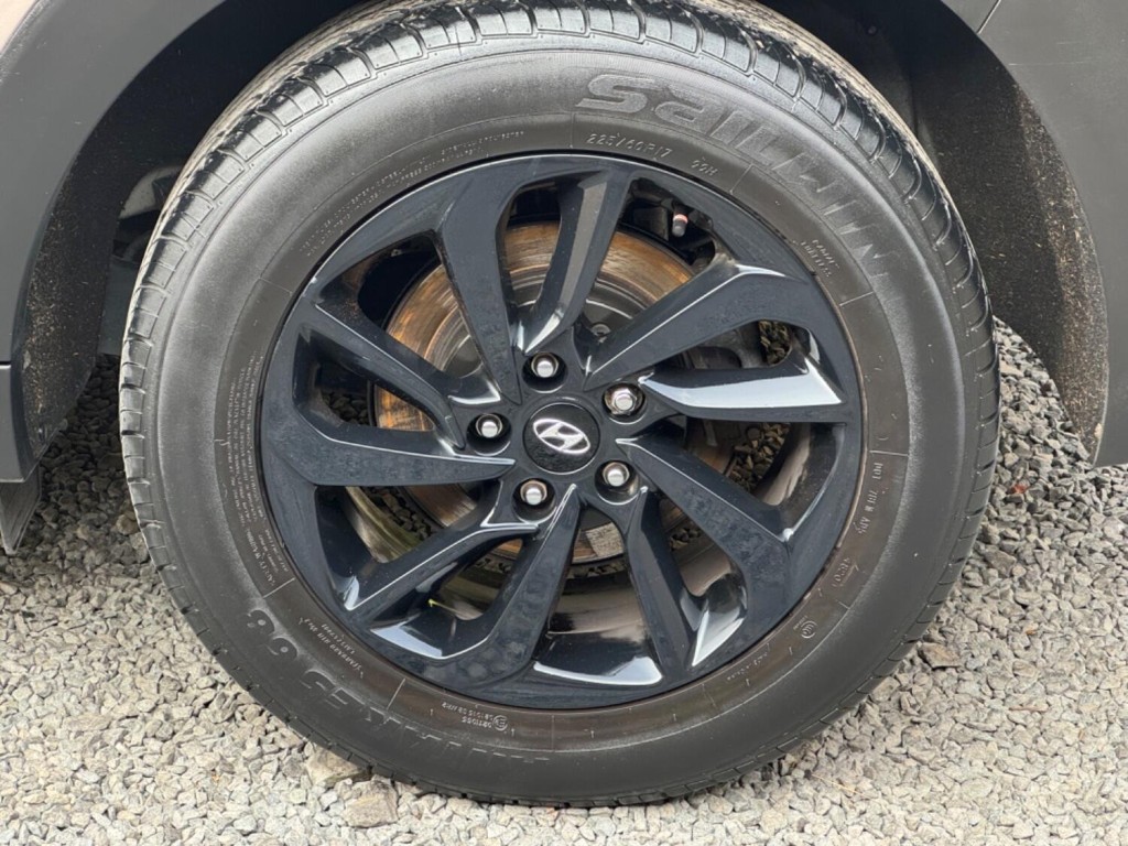 HYUNDAI TUCSON 1.6 GDi Blue Drive SE Nav Euro 6 (s/s) 5dr 2017