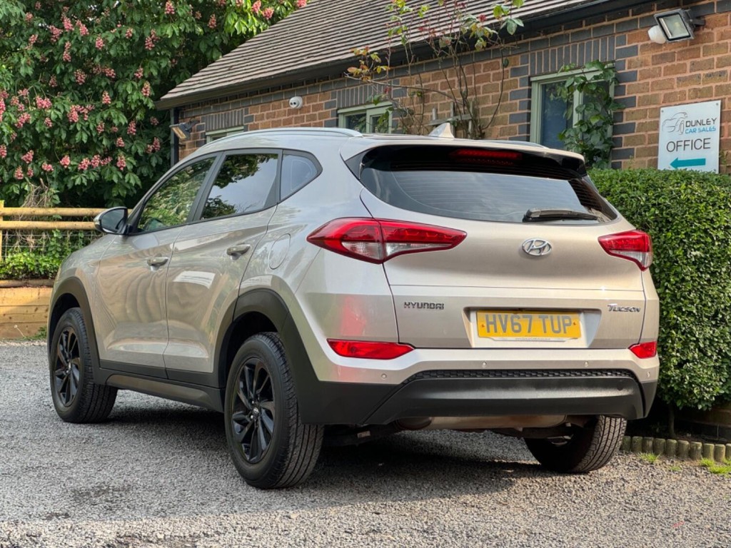 HYUNDAI TUCSON 1.6 GDi Blue Drive SE Nav Euro 6 (s/s) 5dr 2017